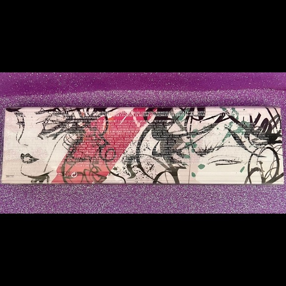 NWT Mac Eye Shadow Pallette Fashion Fanatic - Picture 3 of 9